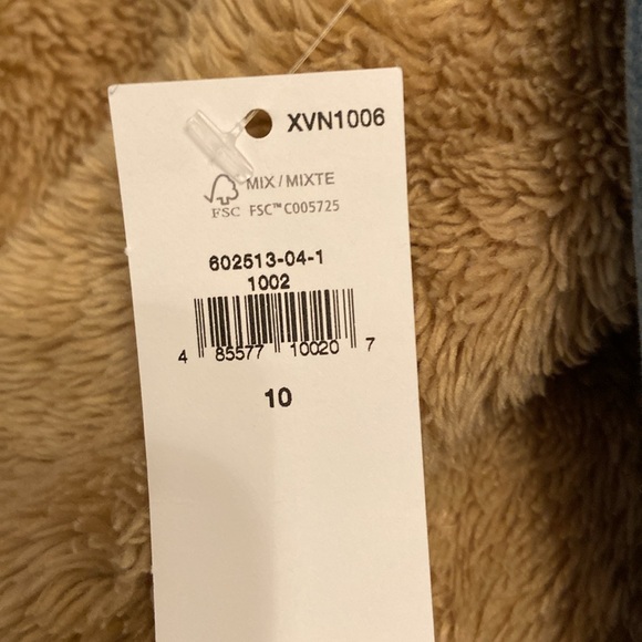 NWT Old Navy super skinny jeans. - Picture 5 of 5